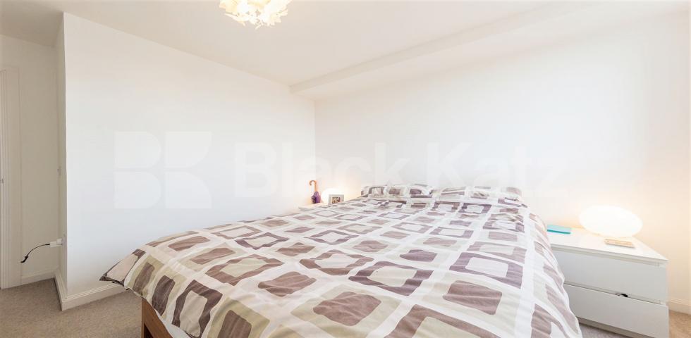 			1 Bedroom, 1 bath, 1 reception Apartment			 Banister Road, QUEENS PARK / KENSAL RISE